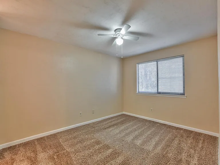 3208 Ginger Dr #D — Photo 13