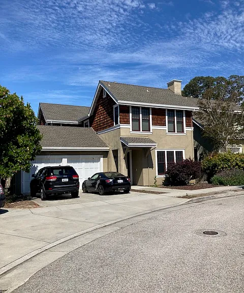 133 Tosca Ter — Photo 1