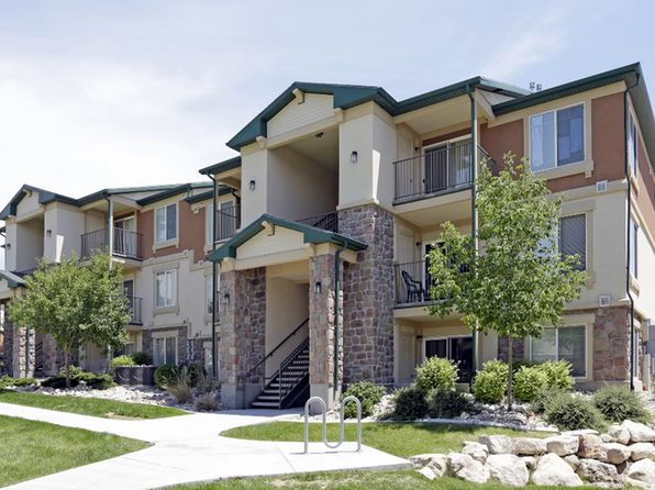 7898 S Serenera Way #352