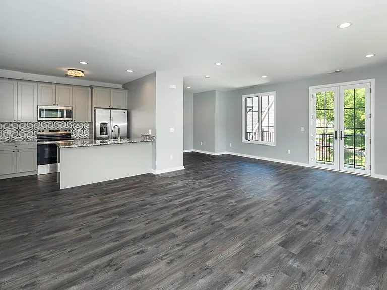 5399 Plymouth Rd — Photo 9