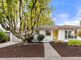 729 Center St, Healdsburg, CA