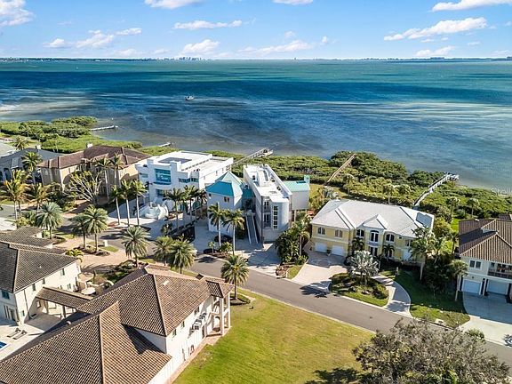 3rd image of 5004 64th Dr W