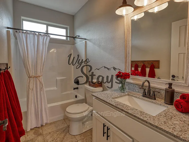 847 Lincoln Dr #201 — Photo 7