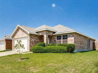 10300 Roosevelt Gap Ct, Fort Worth, TX 76140