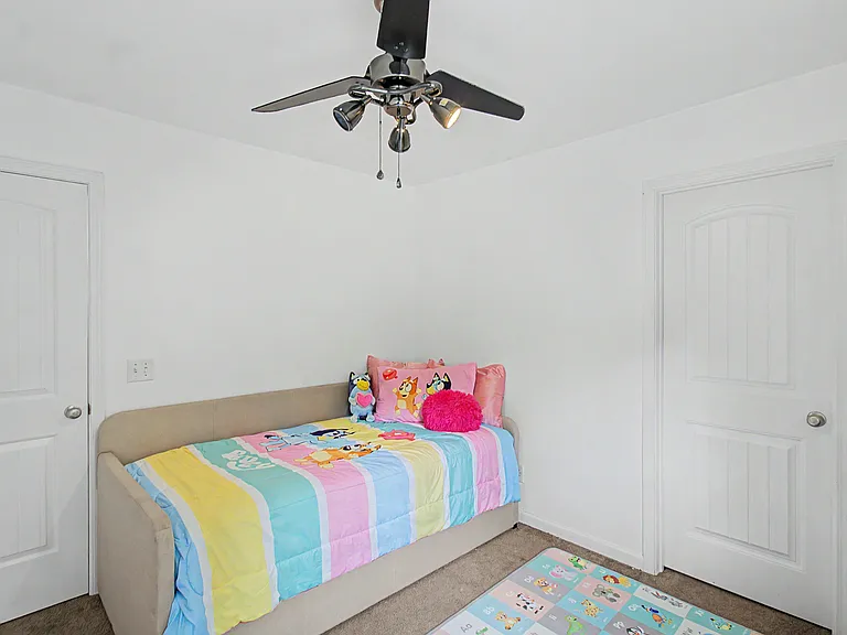 1221 Peacock Trl — Photo 14