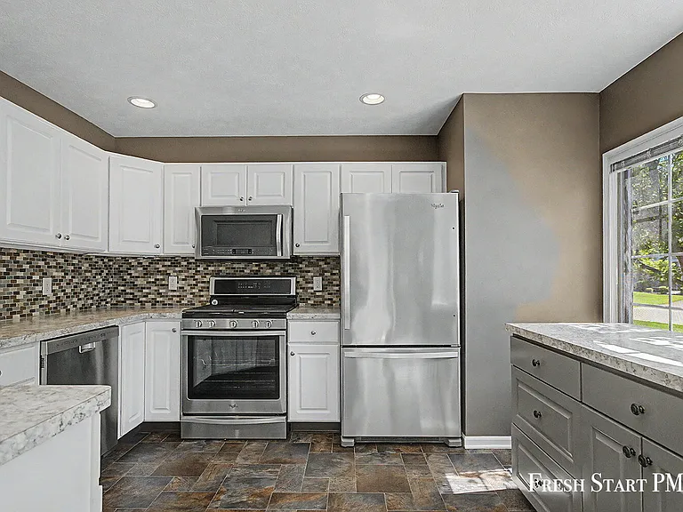 2107 Blue Bellway NW — Photo 5