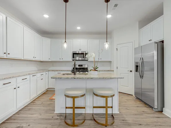 Preston Park, 1019 Beech Tree Cv #1052, Maryville, TN 37801