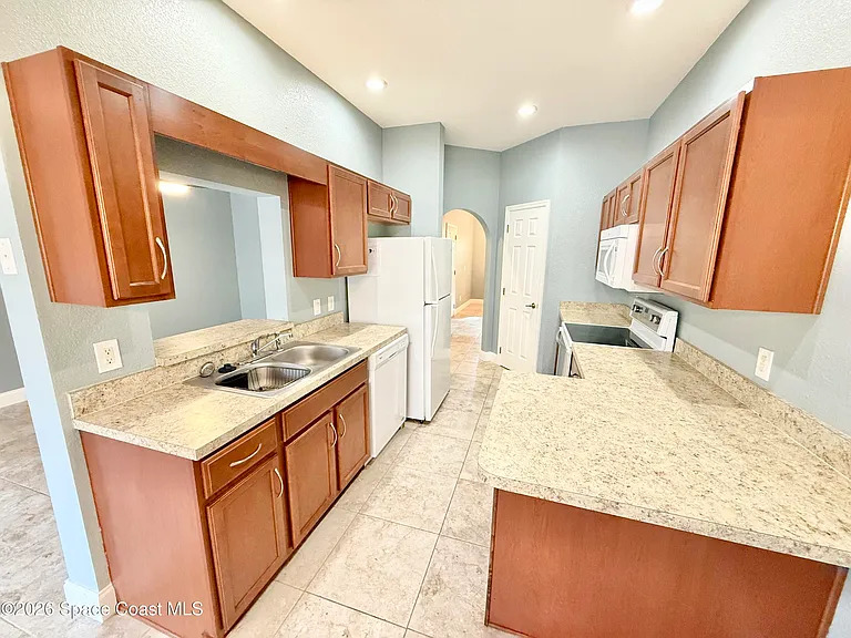 7968 Evelyn Ct — Photo 5