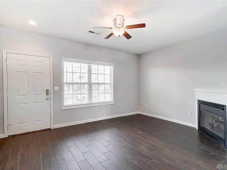 2436 Tarpon Bay Dr — Photo 10