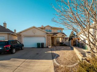 10 E Fairmont Cres S, Lethbridge, AB T1K 7G3