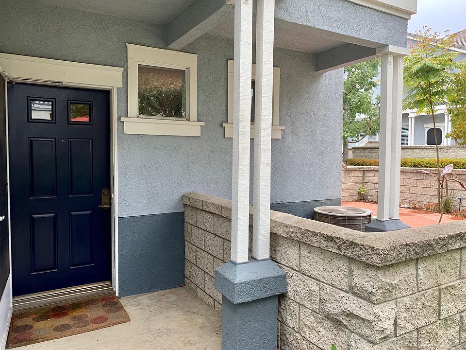 1st image of 37 Carlsbad Ln