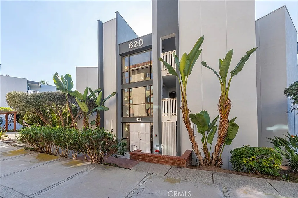 1 bed, 619 sqft, $3,800 — Photo 1