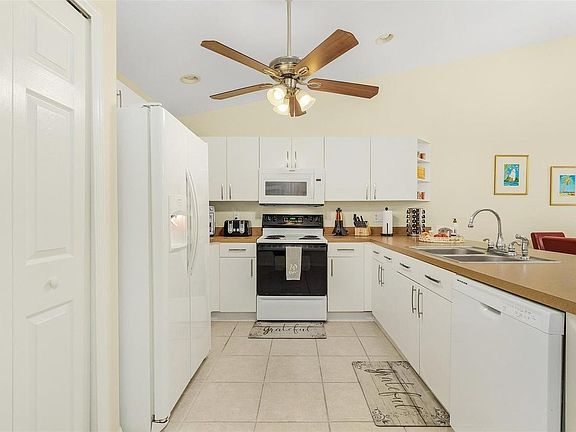 4th image of 524 SE 8th St #522
