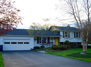 4655 Cranapple Dr, Marcellus, NY 13108