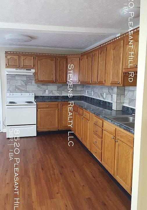 2nd image of 8520 Pleasant Hill Rd
