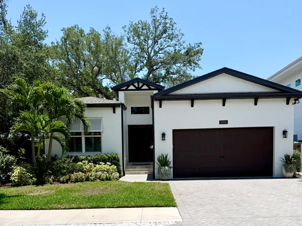 2708 W Thornton Ave, Tampa, FL 33611