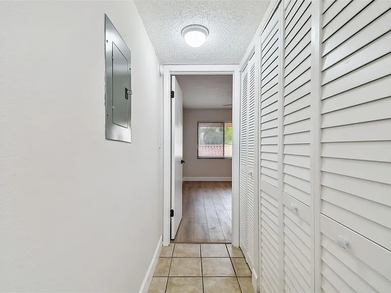 4800 Brittany Dr S #102 — Photo 32