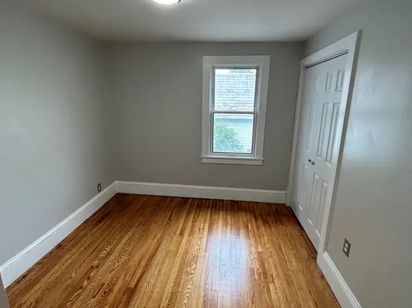42-44 Central Ave, Burlington, VT 05401