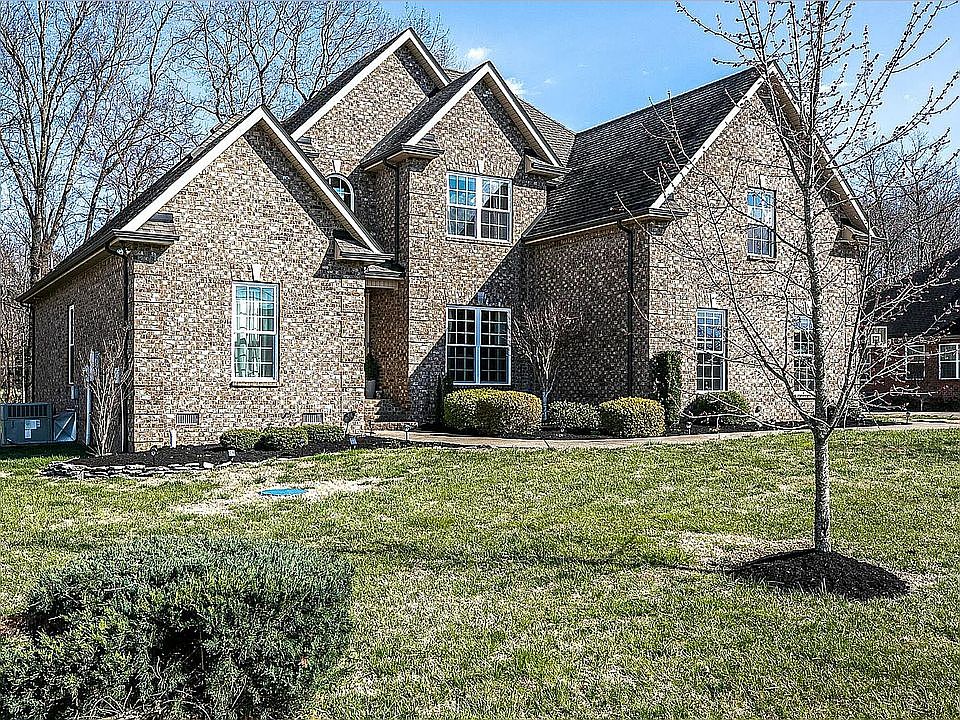 1st image of 1111 Lila Dr