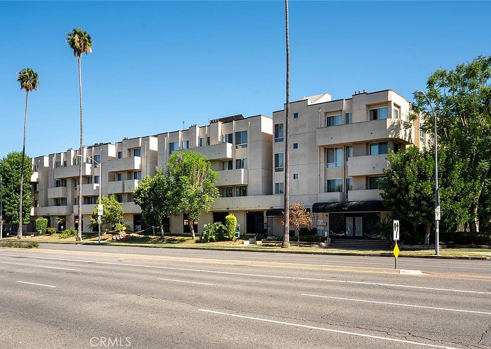 1st image of 19350 Sherman Way Unit 139