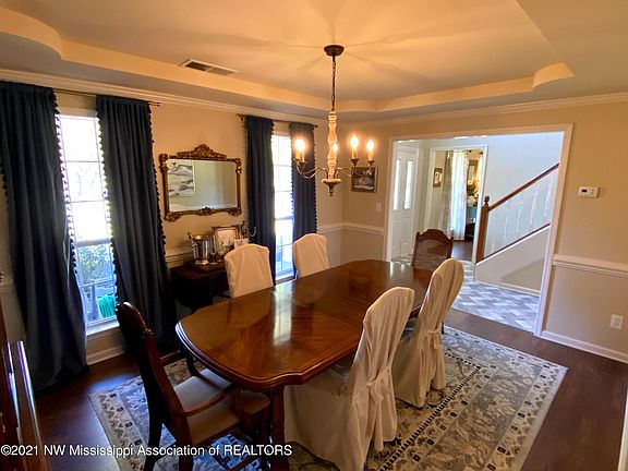 3rd image of 10311 Lazy Creek Dr