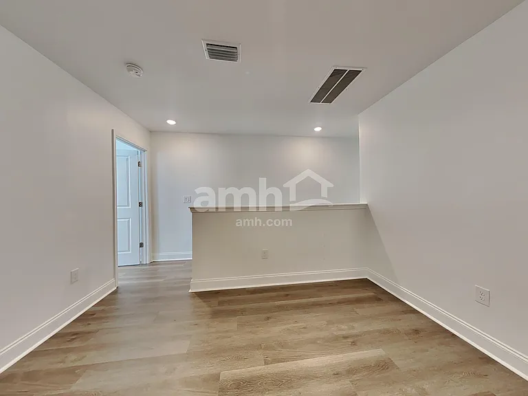 319 Calla Lily Ct — Photo 11