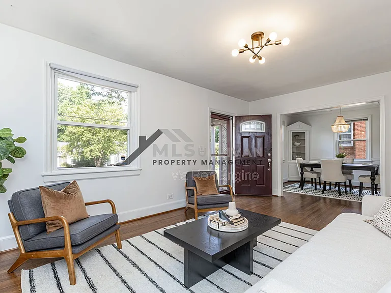 2414 Farthing St — Photo 7