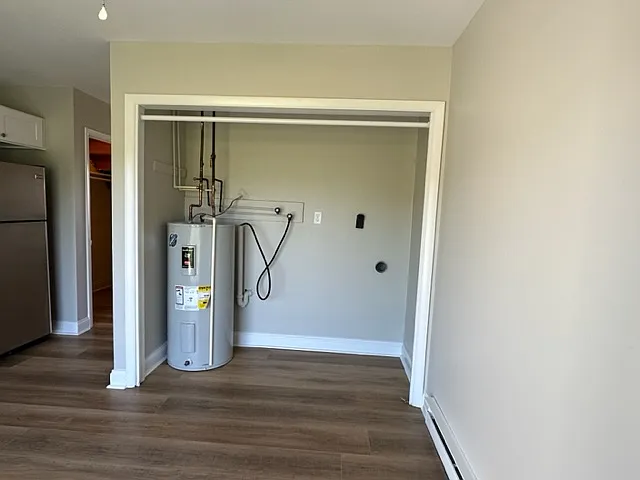 3074 Maiden Ln — Photo 5