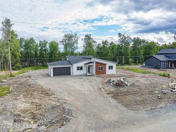 3rd image of 9462 W Palermo Cir