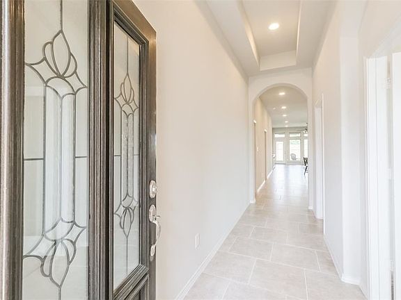 2nd image of 24010 Via Viale Dr