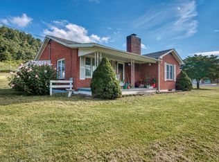 12173 Lindell Rd, Meadowview, VA 24361