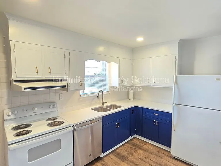 6405 Myrtle Grove Rd — Photo 14