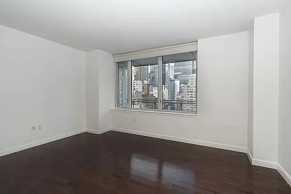 Rented by C Land Realty Co. | media 4