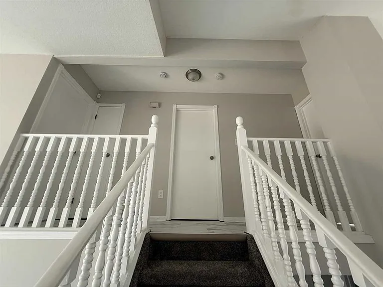 2725 57b Ave — Photo 19