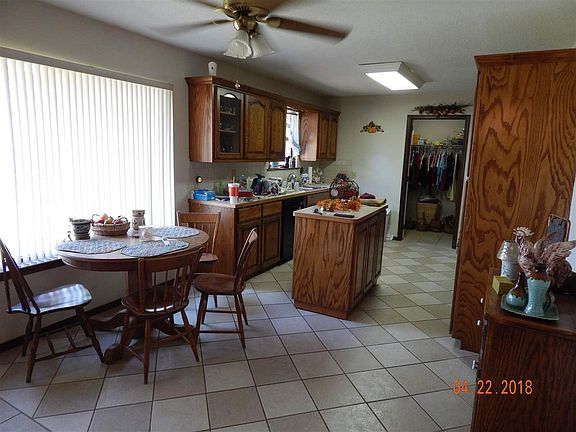 5th image of 4413 Briarwood Dr