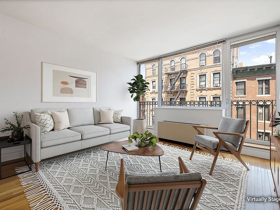 1st image of 158 Hester St APT 4C
