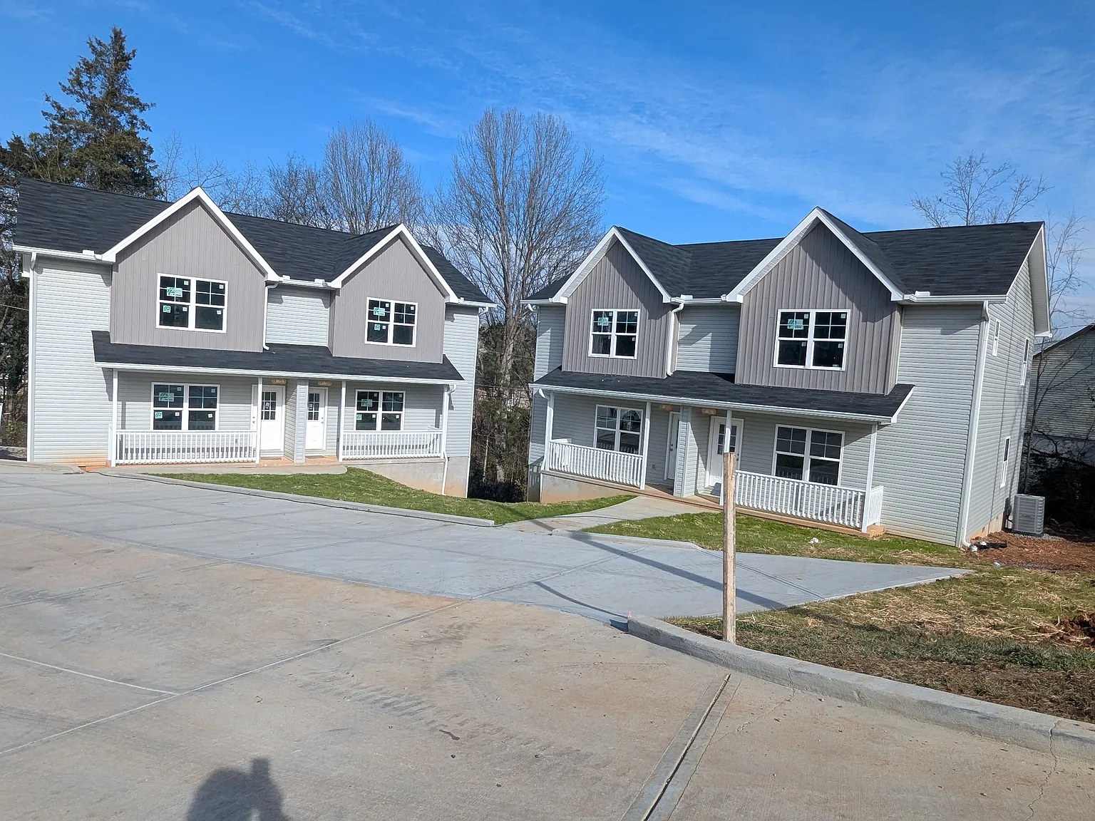 3 bed, 2.5 bath, 1363 sqft, $1,850 — Photo 2