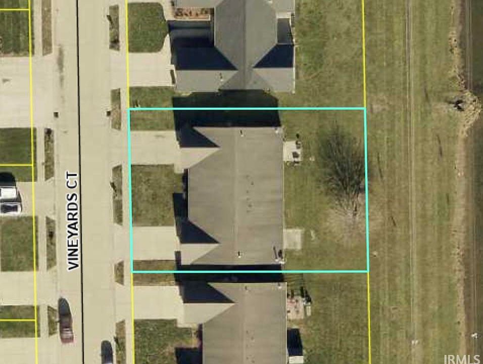 2nd image of 419-421 Vineyards Ct