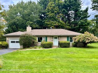117 Pequest Dr, Clarks Summit, PA 18411