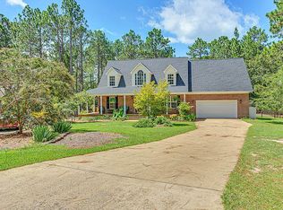 155 Harborview Dr, Sanford, NC 27332