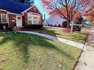 53 High St, Mount Clemens, MI 48043