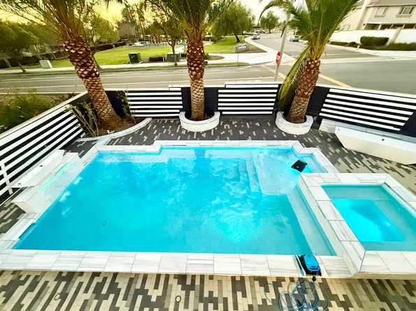 5868 Wilshire Dr #1, Fontana, CA 92336
