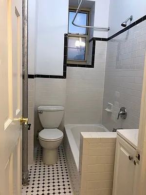 Rented by Newcastle Realty Services | media 4