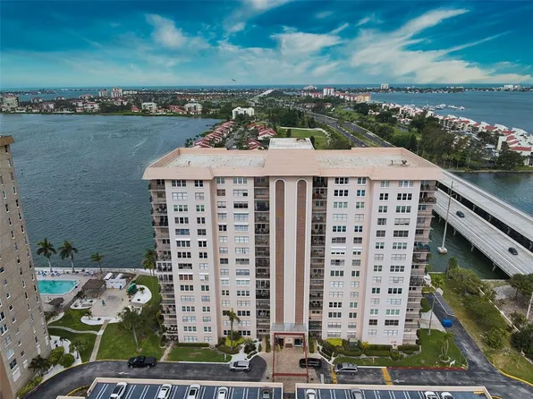 5220 Brittany Dr S APT 802, Saint Petersburg, FL 33715