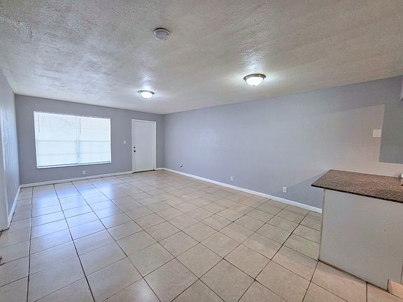 3rd image of 1441 NW 22nd St APT 20