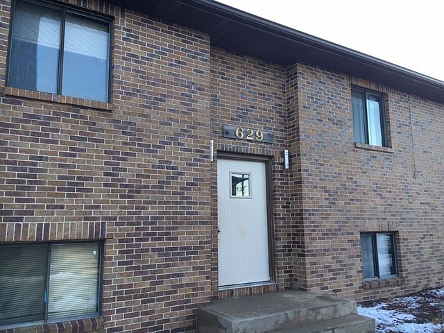 1st image of 629 Kennedy Dr APT 1