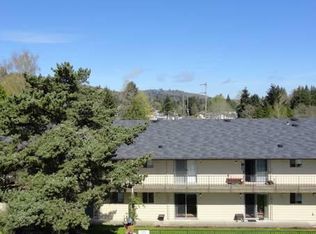 704 Olson Rd, Longview, WA 98632