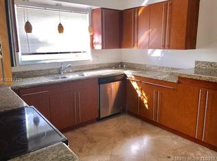 930 NE 81st St, Miami, FL 33138