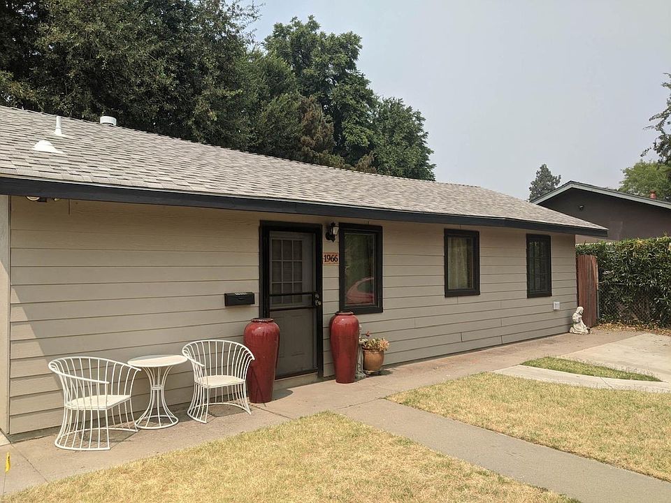 1st image of 1966 Park Blvd