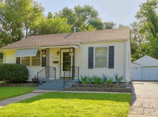532 N Chestnut St, Olathe, KS 66061
